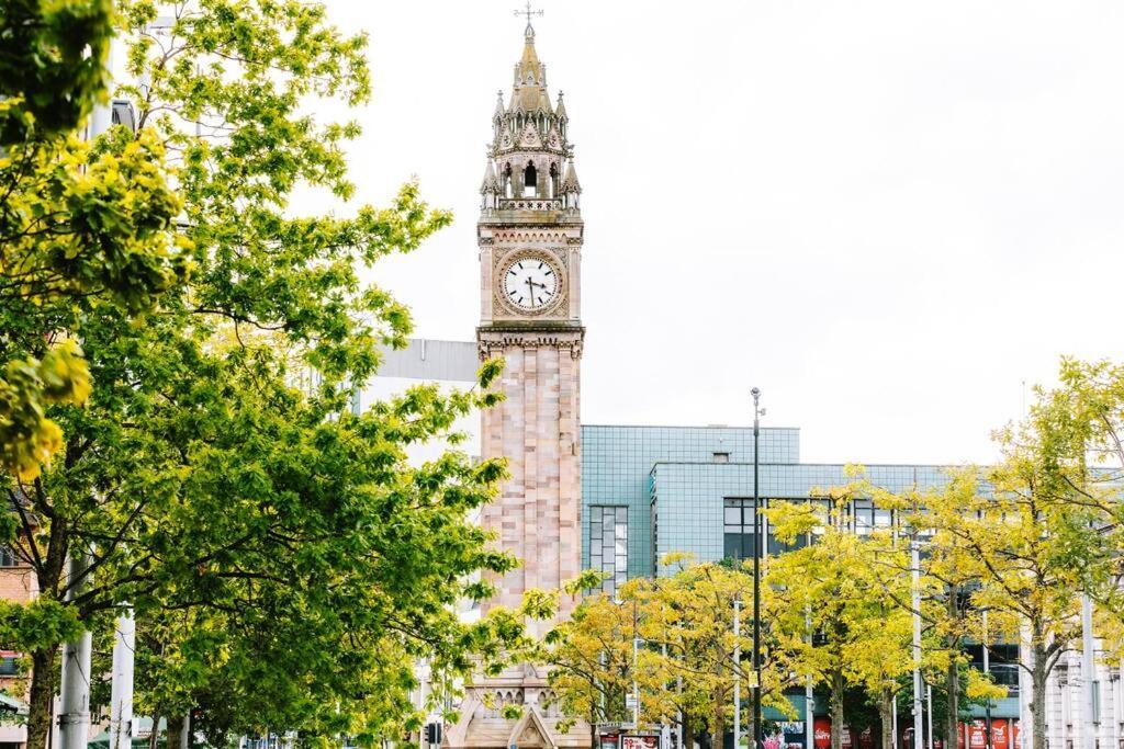 Apartment The Matisse- 10 Min Walk To / Trendy 1 Bd Belfast